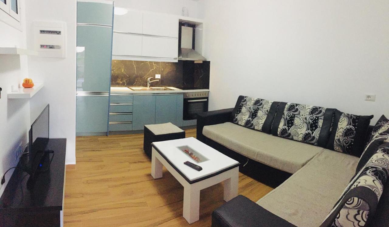 Sunset House Apartment Ксамил Екстериор снимка