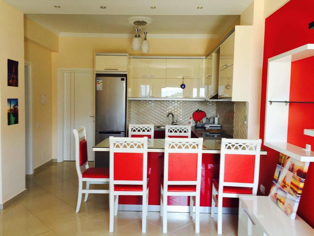 Sunset House Apartment Ксамил Екстериор снимка