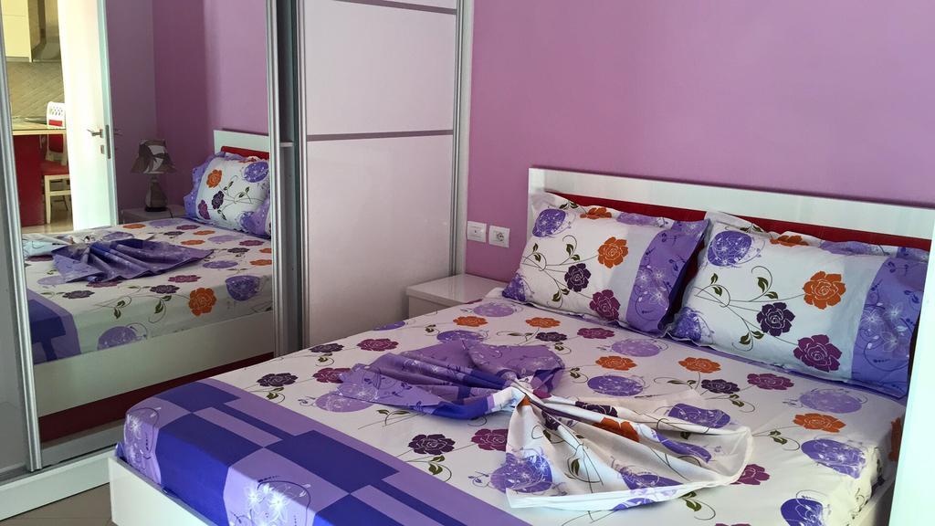 Sunset House Apartment Ксамил Екстериор снимка