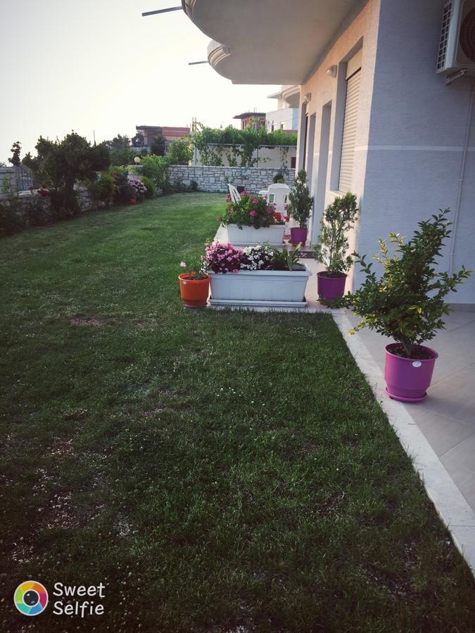 Sunset House Apartment Ксамил Екстериор снимка