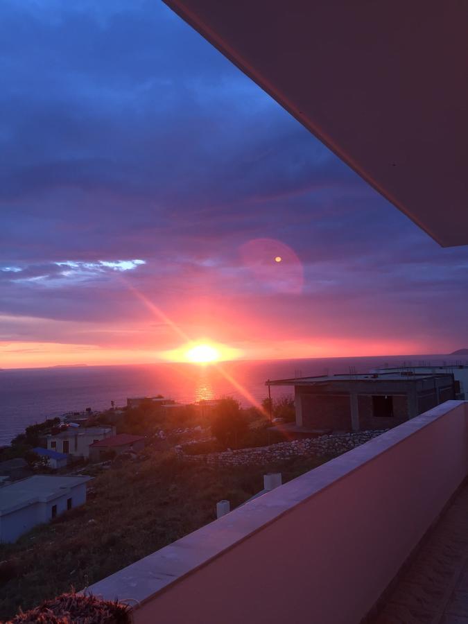 Sunset House Apartment Ксамил Екстериор снимка
